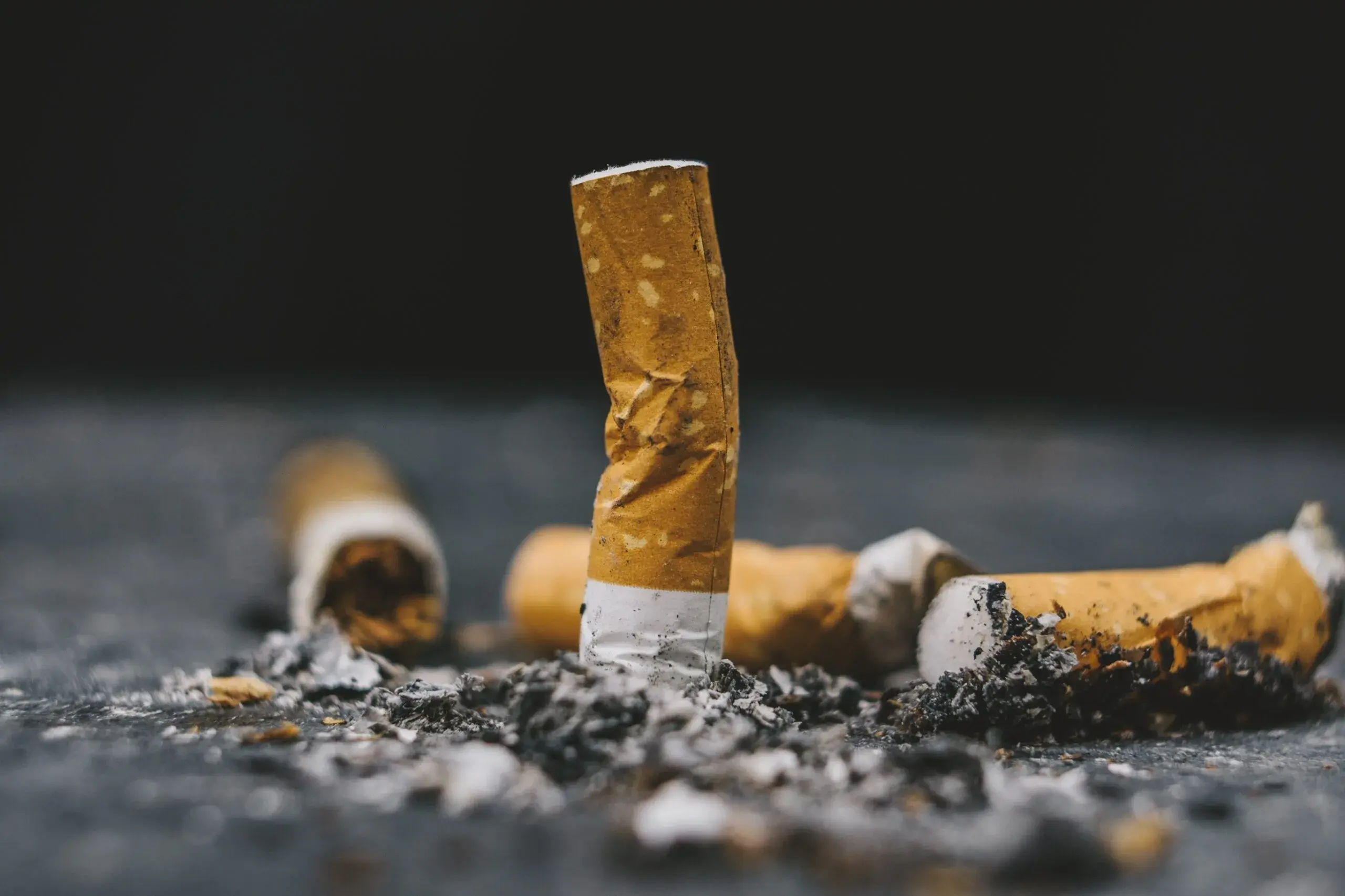 Rifiuti: i mozziconi di sigaretta sono un problema